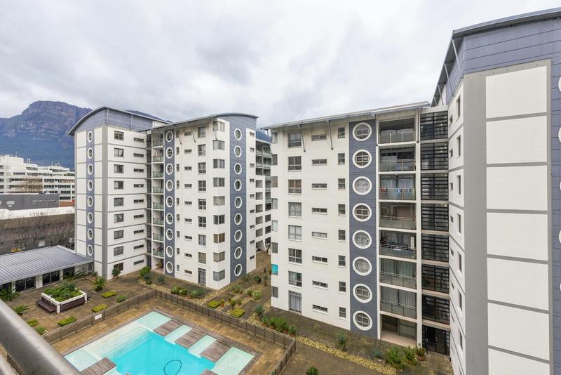 To Let 1 Bedroom Property for Rent in Claremont Western Cape